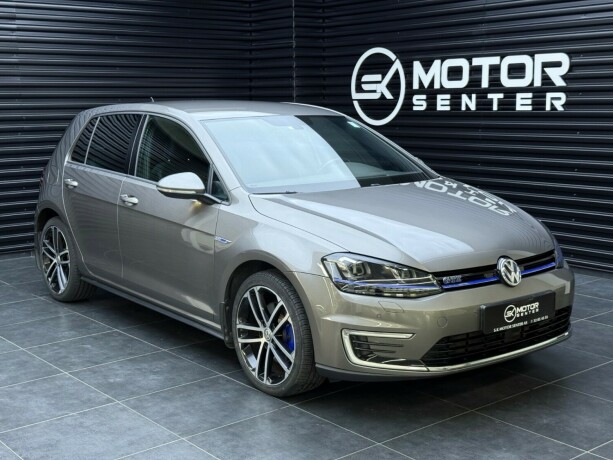 volkswagen-golf-elektrisitetbensin-2016-big-1