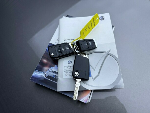 volkswagen-golf-elektrisitetbensin-2016-big-39