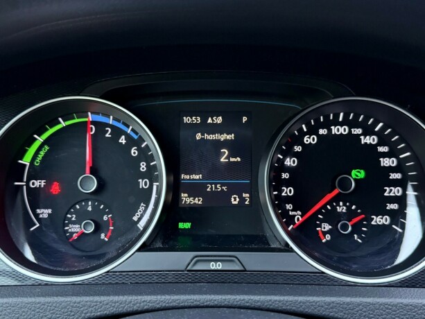 volkswagen-golf-elektrisitetbensin-2016-big-18