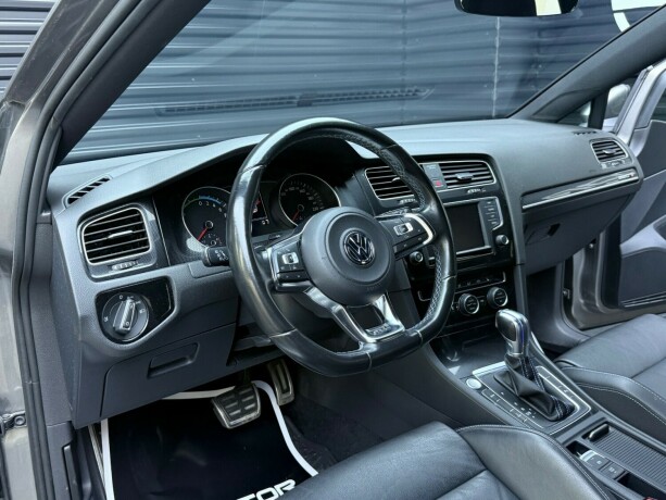 volkswagen-golf-elektrisitetbensin-2016-big-12