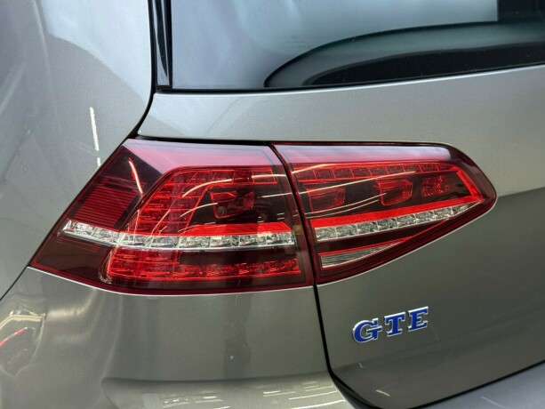 volkswagen-golf-elektrisitetbensin-2016-big-8