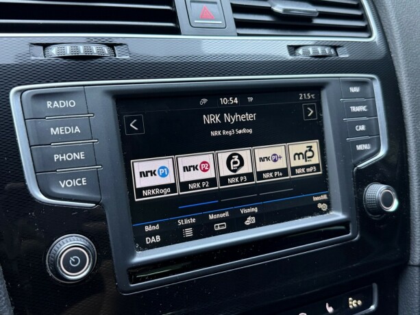 volkswagen-golf-elektrisitetbensin-2016-big-23