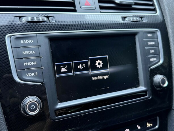 volkswagen-golf-elektrisitetbensin-2016-big-26