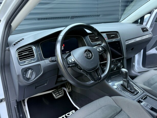 volkswagen-golf-alltrack-diesel-2019-big-13