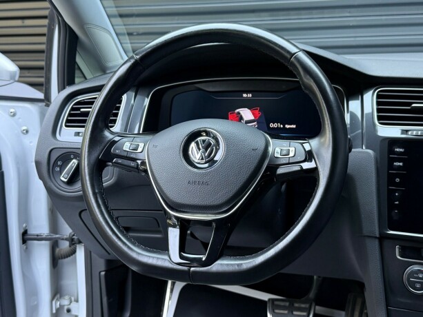 volkswagen-golf-alltrack-diesel-2019-big-15