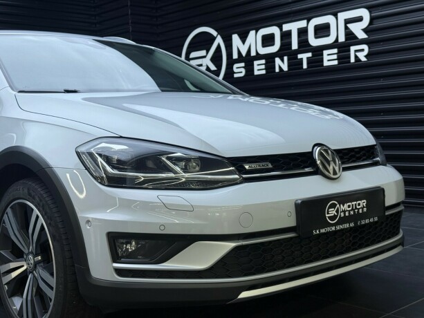 volkswagen-golf-alltrack-diesel-2019-big-6