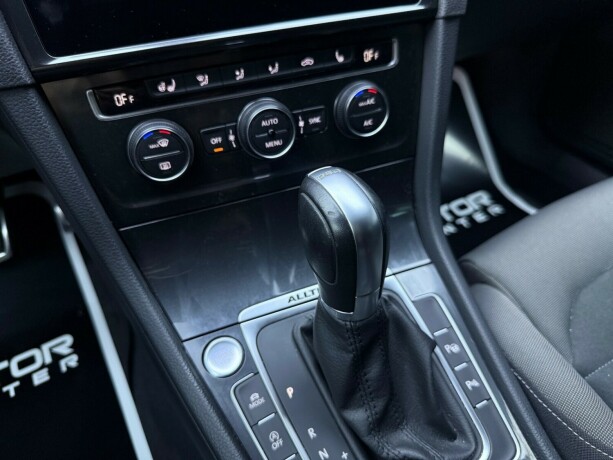 volkswagen-golf-alltrack-diesel-2019-big-27