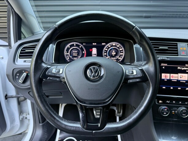 volkswagen-golf-alltrack-diesel-2019-big-16