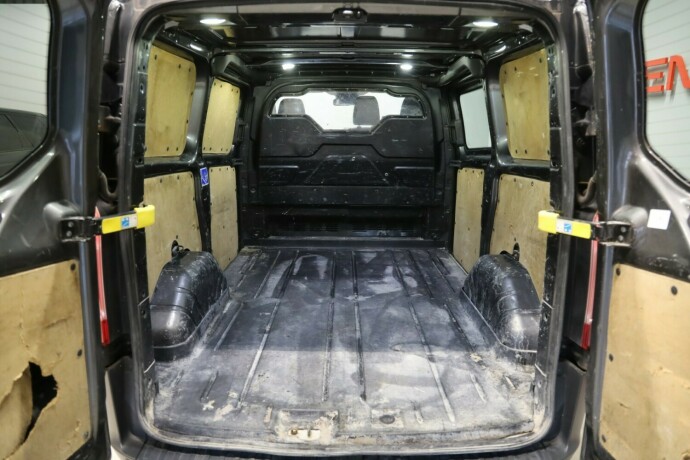 ford-transit-custom-diesel-2017-big-9