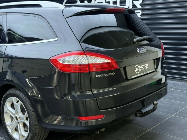 ford-mondeo-diesel-2010-big-6