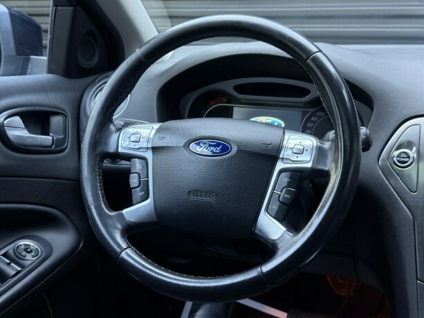 ford-mondeo-diesel-2010-big-13