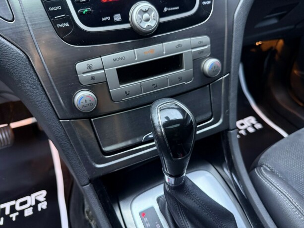 ford-mondeo-diesel-2010-big-20