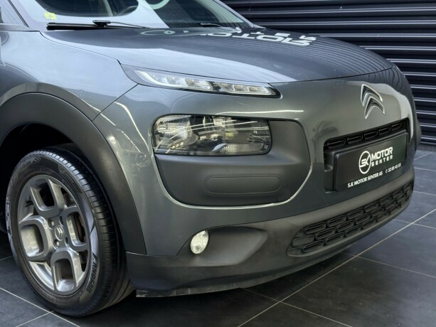 citroen-c4-cactus-bensin-2016-big-2