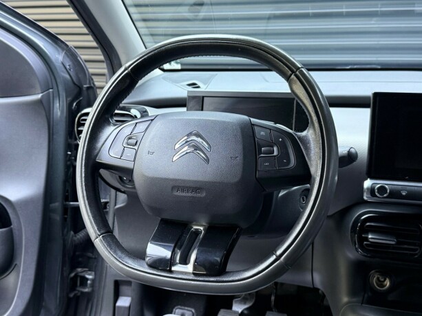 citroen-c4-cactus-bensin-2016-big-14