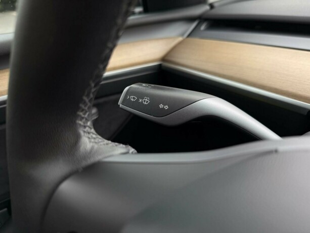 tesla-model-y-elektrisitet-2021-big-15