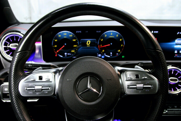 mercedes-benz-cla-bensin-2020-big-19