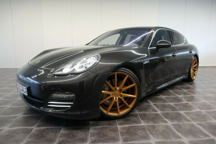 porsche-panamera-bensin-2010-big-0