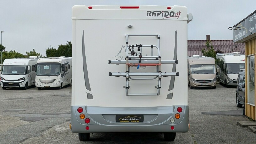 rapido-776ff-lav-seng-senkeseng-truma-6kw-eh-skinn-topputgave-fukttest-gasstest-tilstandsrapport-diesel-2011-big-5