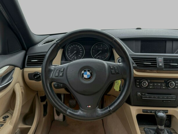 bmw-x1-diesel-2012-big-40