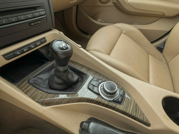 bmw-x1-diesel-2012-big-24