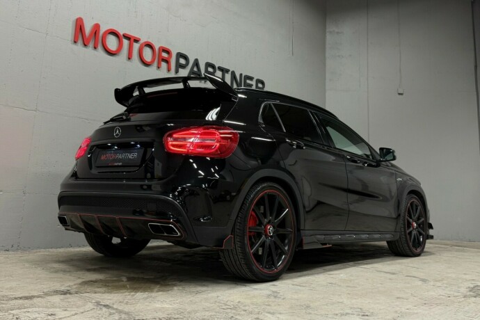 mercedes-benz-gla-bensin-2015-big-7