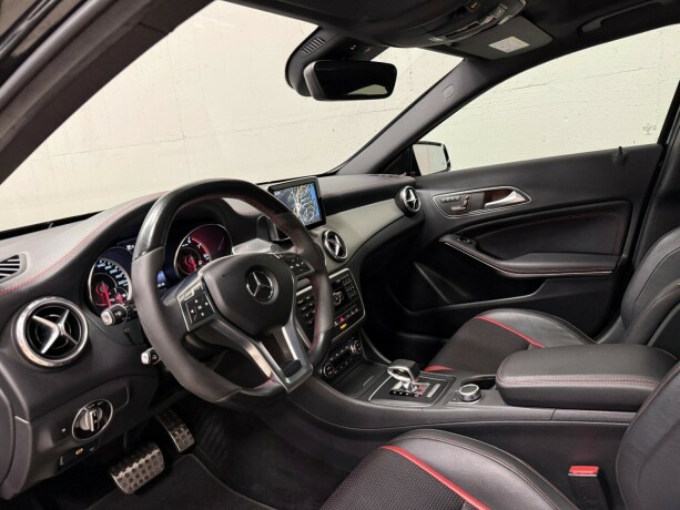 mercedes-benz-gla-bensin-2015-big-14