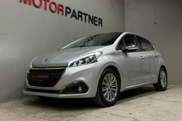 peugeot-208-bensin-2016-big-2