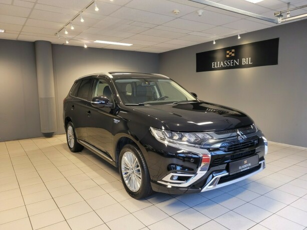 mitsubishi-outlander-elektrisitetbensin-2019-big-10