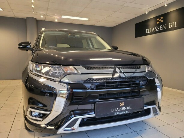mitsubishi-outlander-elektrisitetbensin-2019-big-9