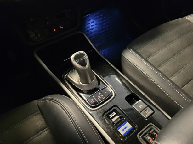 mitsubishi-outlander-elektrisitetbensin-2019-big-21