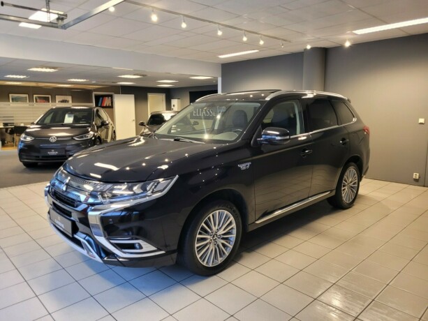 mitsubishi-outlander-elektrisitetbensin-2019-big-7