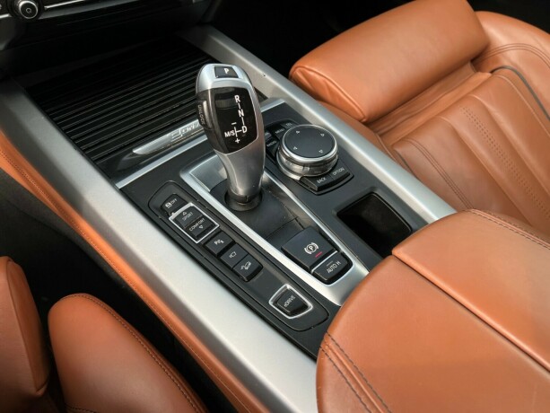 bmw-x5-elektrisitetbensin-2017-big-22