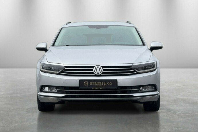volkswagen-passat-bensin-2017-big-3