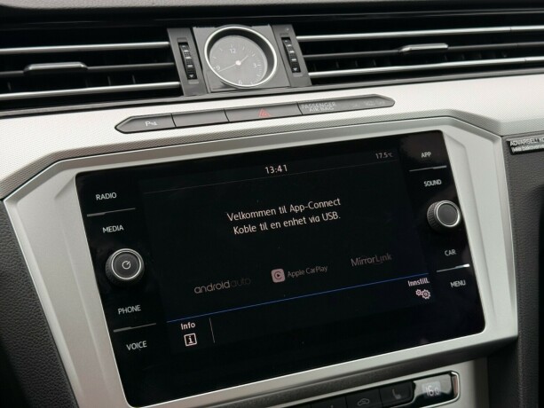 volkswagen-passat-bensin-2017-big-17