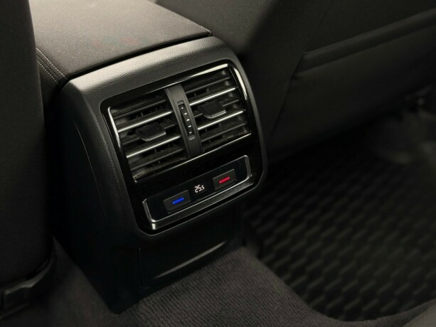 volkswagen-passat-bensin-2017-big-25
