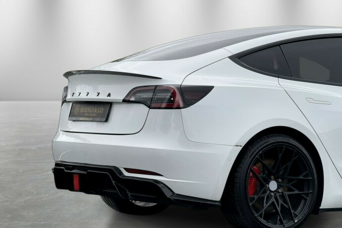 tesla-model-3-elektrisitet-2020-big-8
