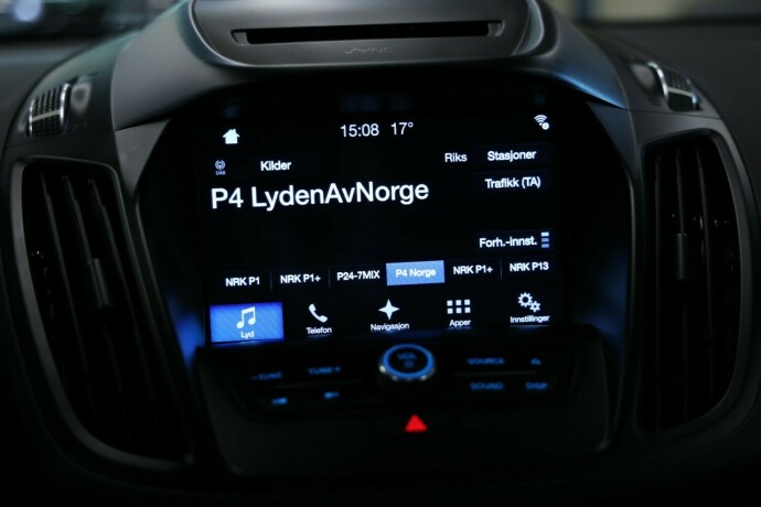 ford-kuga-diesel-2018-big-15