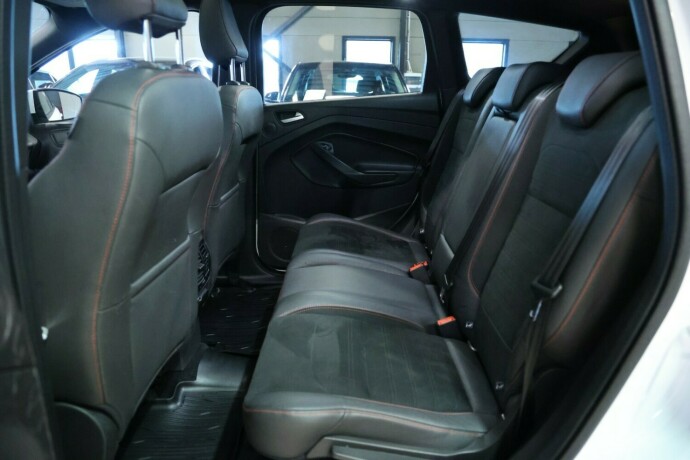 ford-kuga-diesel-2018-big-6