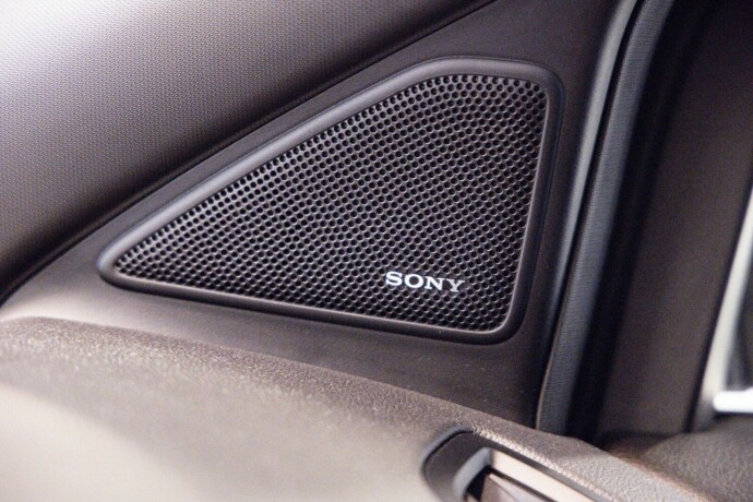 ford-kuga-diesel-2018-big-21