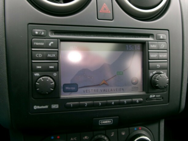 nissan-qashqai-2-bensin-2014-big-10