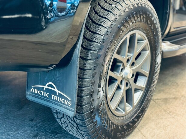 isuzu-d-max-diesel-2021-big-28