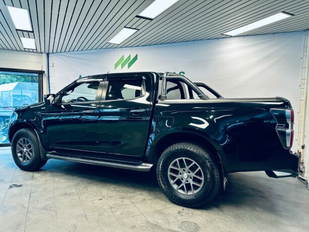 isuzu-d-max-diesel-2021-big-4
