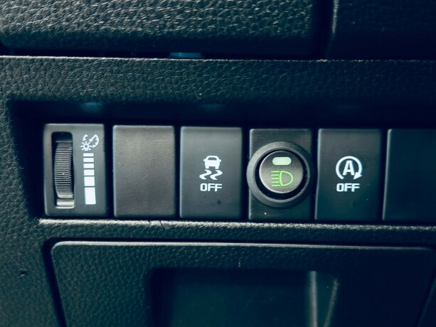 isuzu-d-max-diesel-2021-big-19