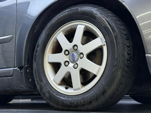 volvo-v50-diesel-2010-big-7