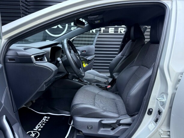 toyota-corolla-elektrisitetbensin-2023-big-27