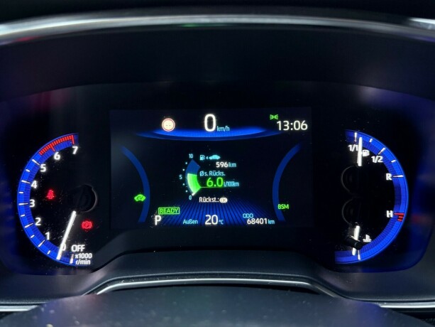 toyota-corolla-elektrisitetbensin-2023-big-16