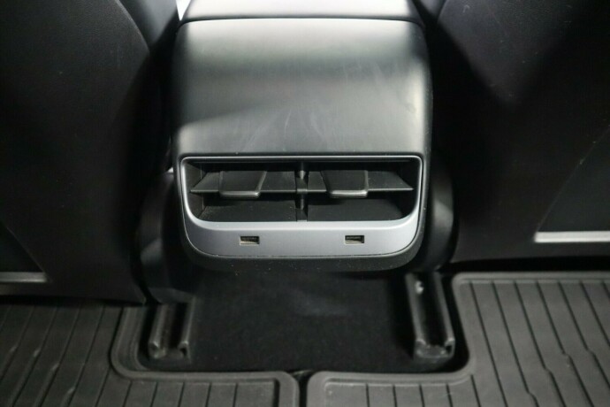 tesla-model-3-elektrisitet-2019-big-34