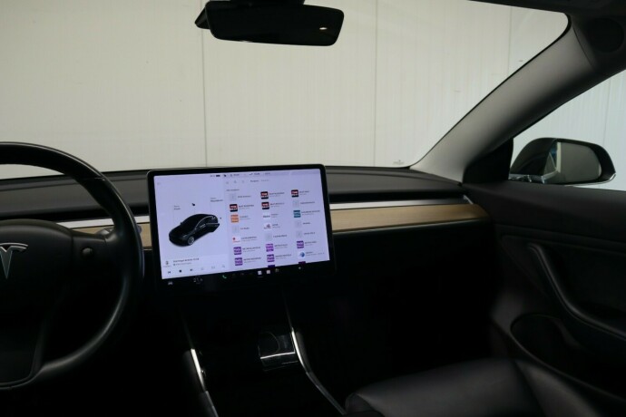 tesla-model-3-elektrisitet-2019-big-35