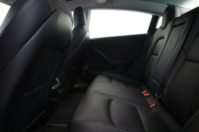 tesla-model-3-elektrisitet-2019-big-42