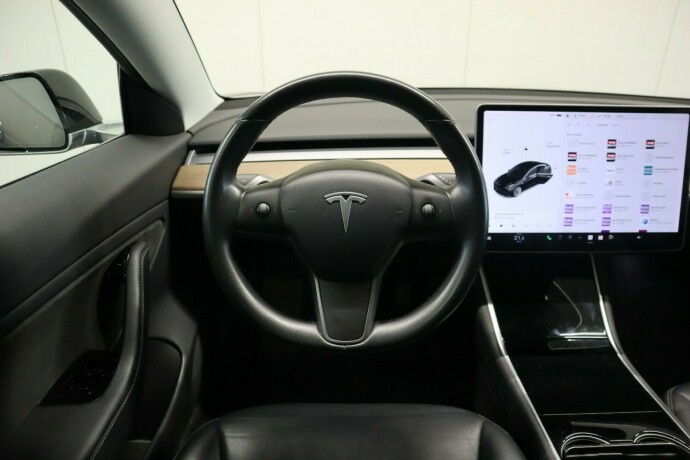 tesla-model-3-elektrisitet-2019-big-37